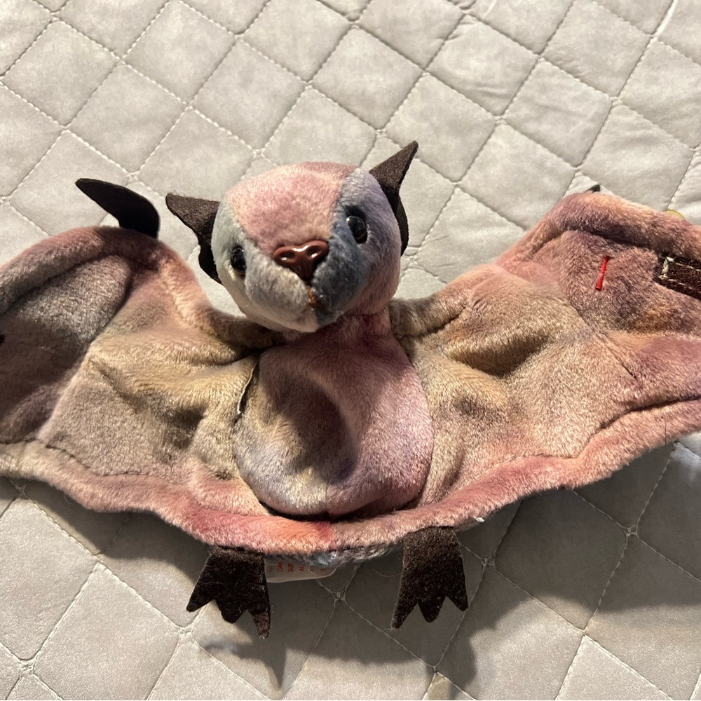 Vintage 1996/1998 Date Error Ty Beanie Baby Batty the Bat Tie Dye 4035 Red 218